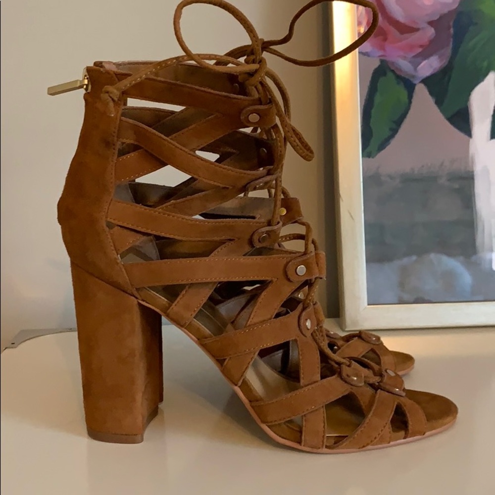 Dolce Vita Brown Suede Sandals Sz 9